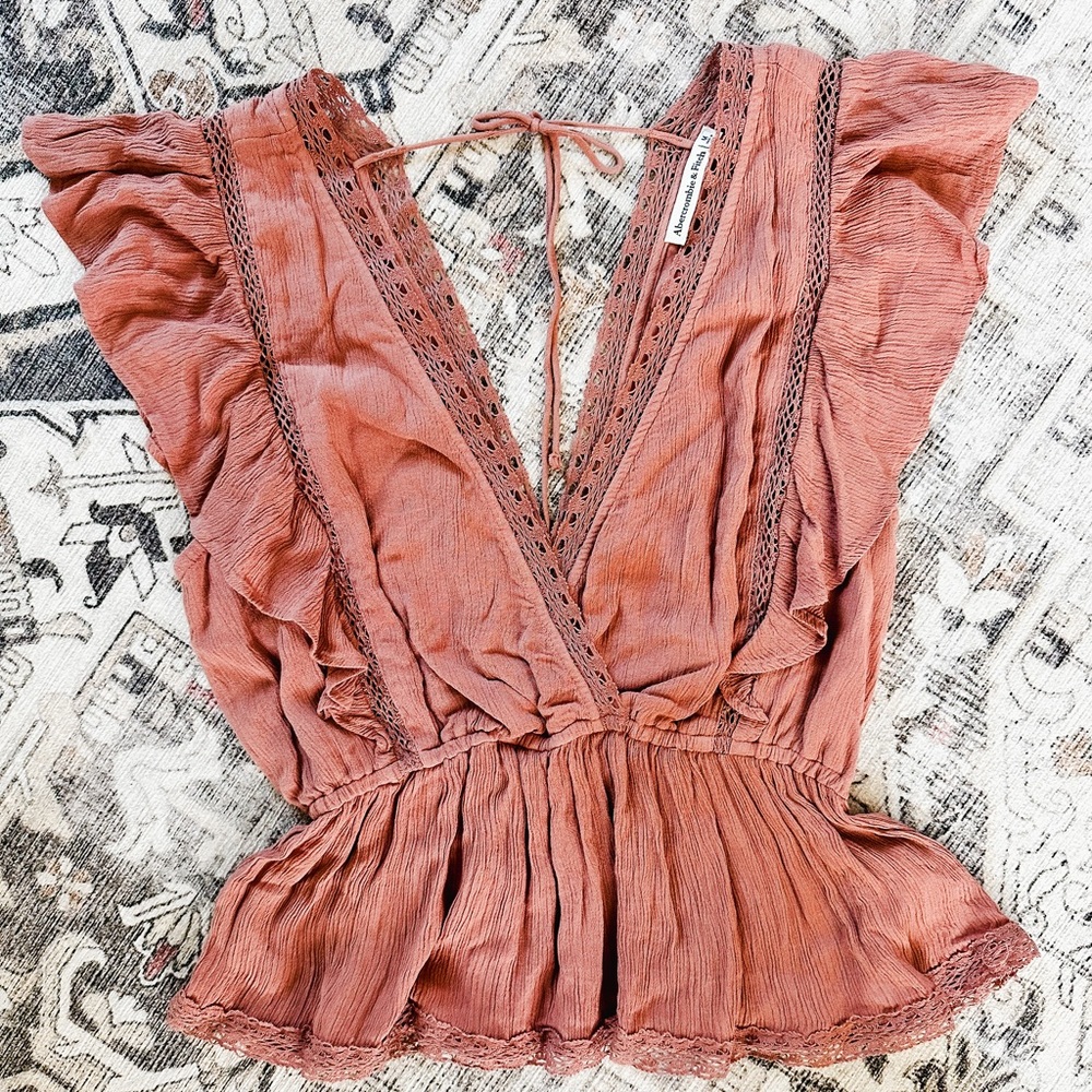 Abercrombie + Fitch top